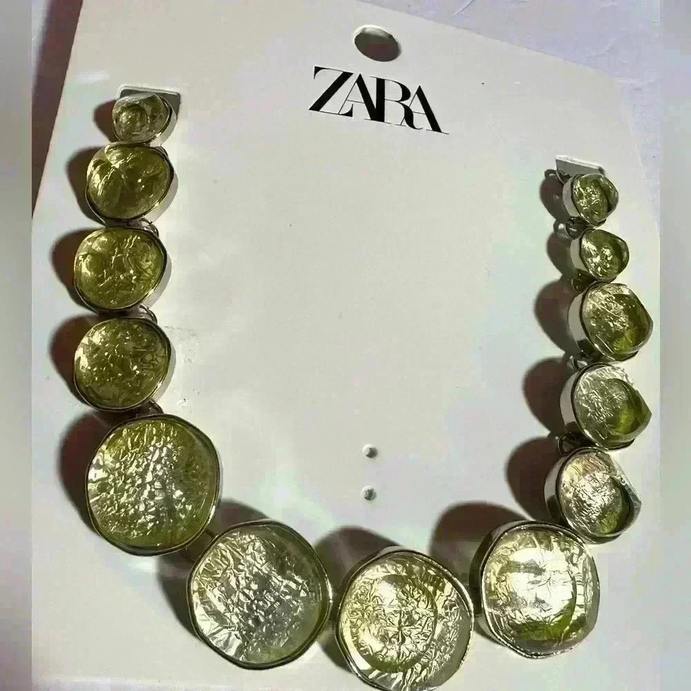🔥🔥zara Resin necklace - Picture 1 of 6